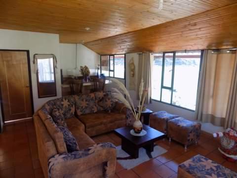 Cabanas Refugio Del Cerro อกิตาเนีย ภายนอก รูปภาพ