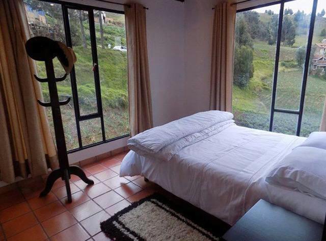 Cabanas Refugio Del Cerro อกิตาเนีย ภายนอก รูปภาพ